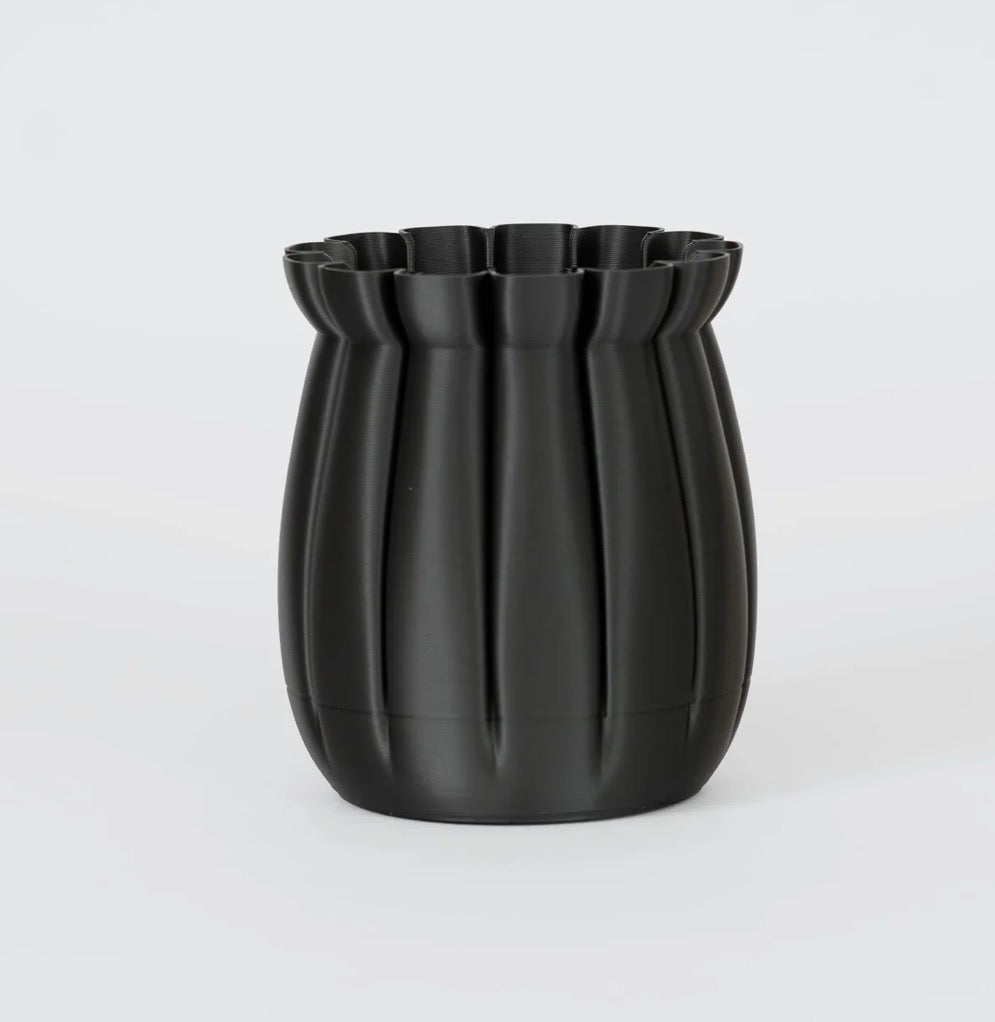 Daphne planter Cyrc