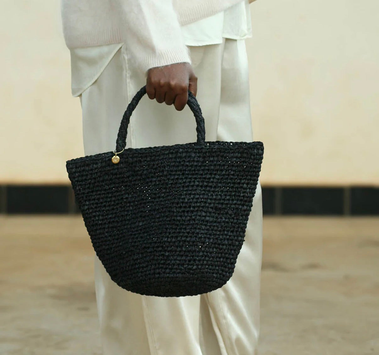 Crocheted black bag S