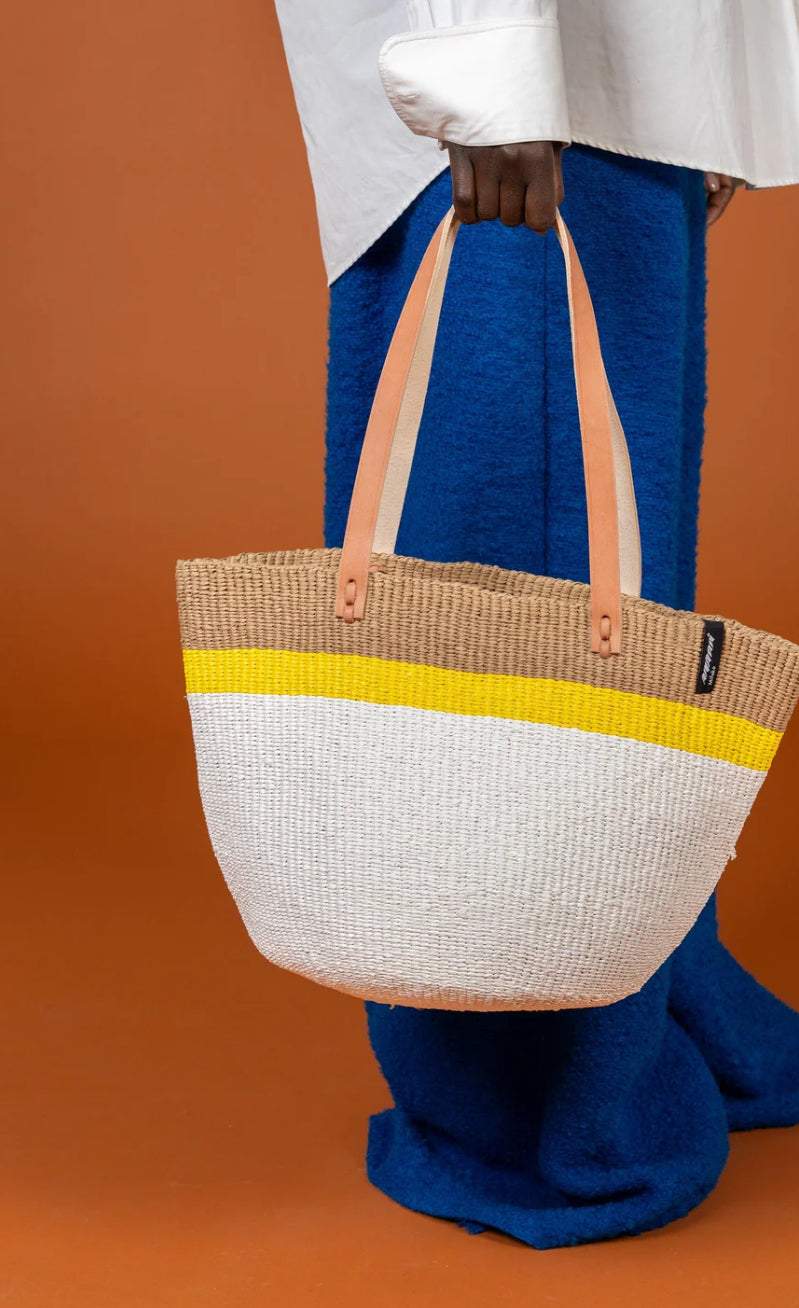 Shopper basket/ white with yellow stripe