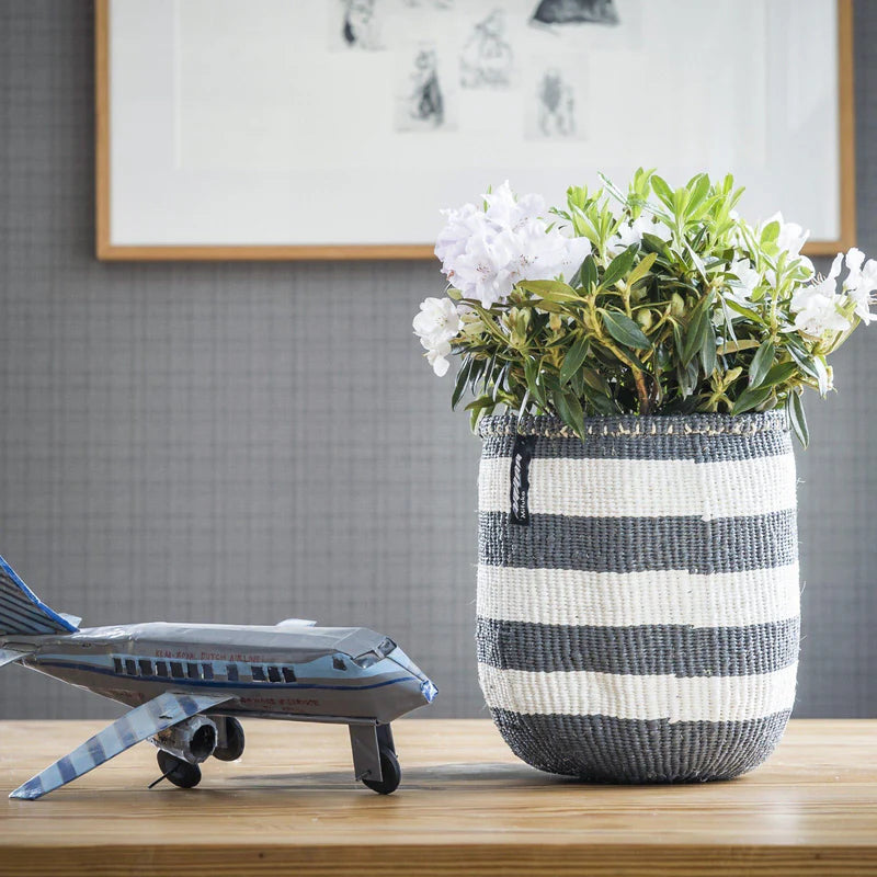 Basket | Grey stripes XS
