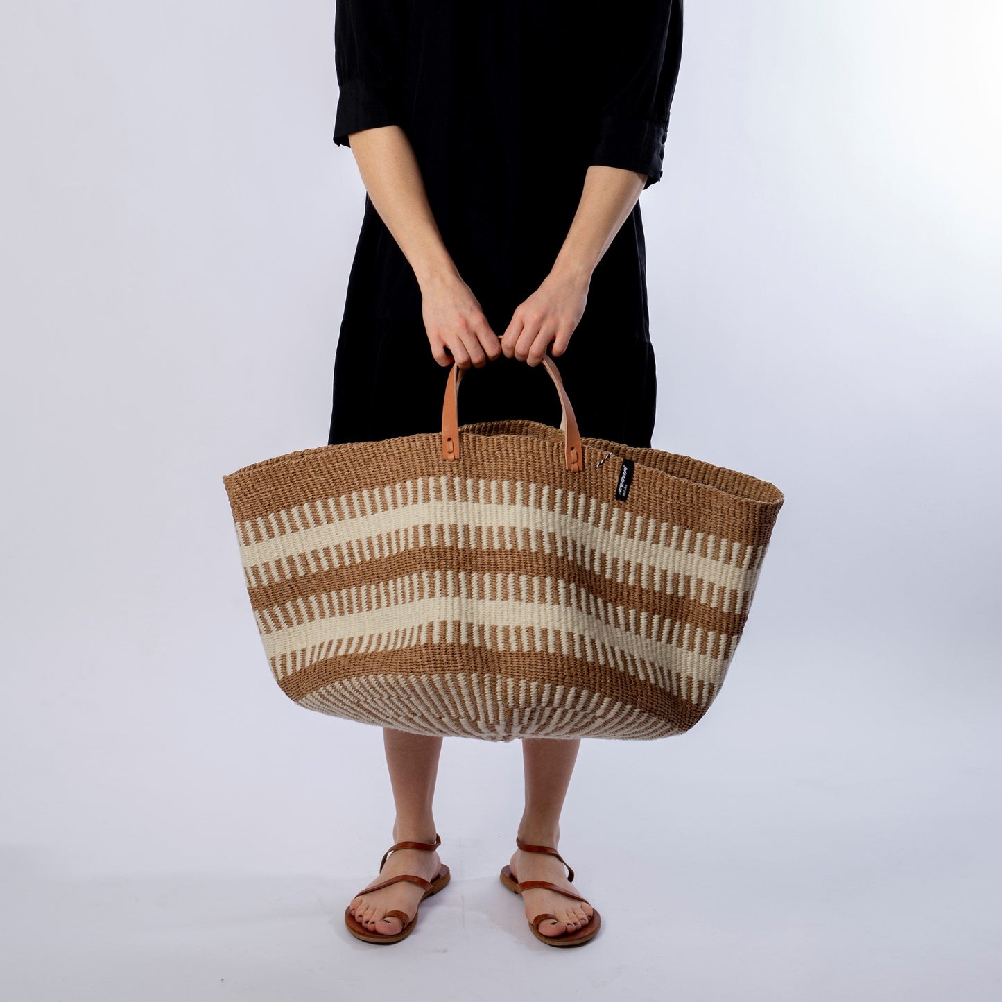 Floor Basket/White Rib Weave with handles XXL