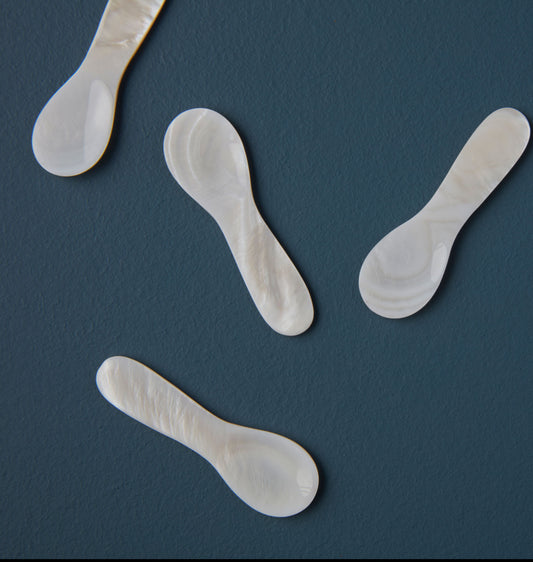 Seashell spoons