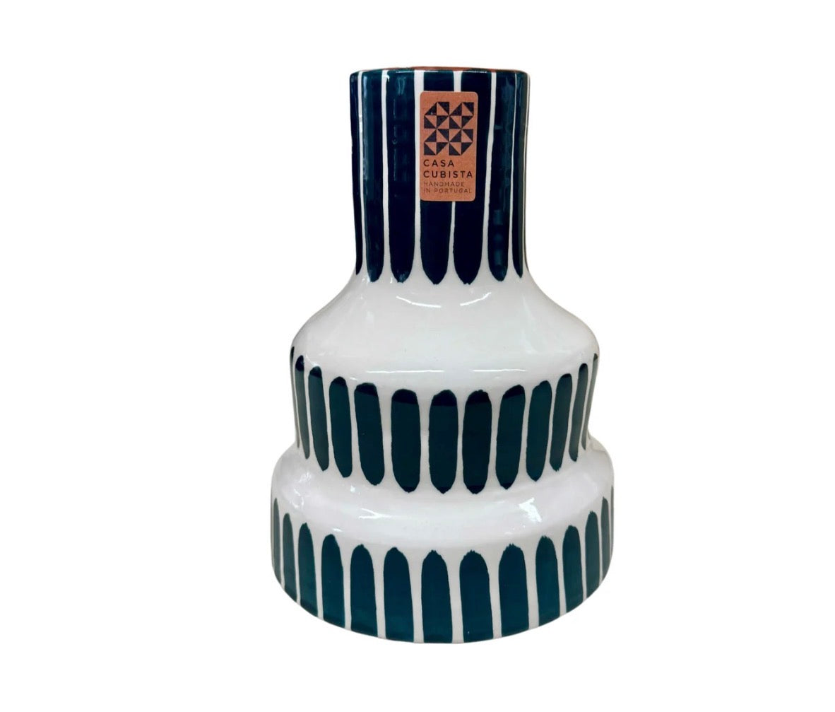 Casa C large steeped vase black