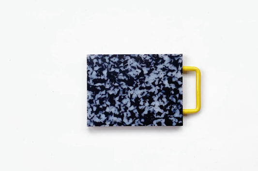 Small black/white cutting board