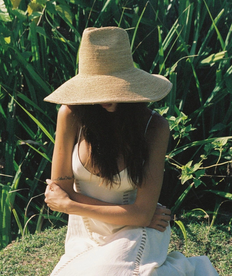 Lina in natural