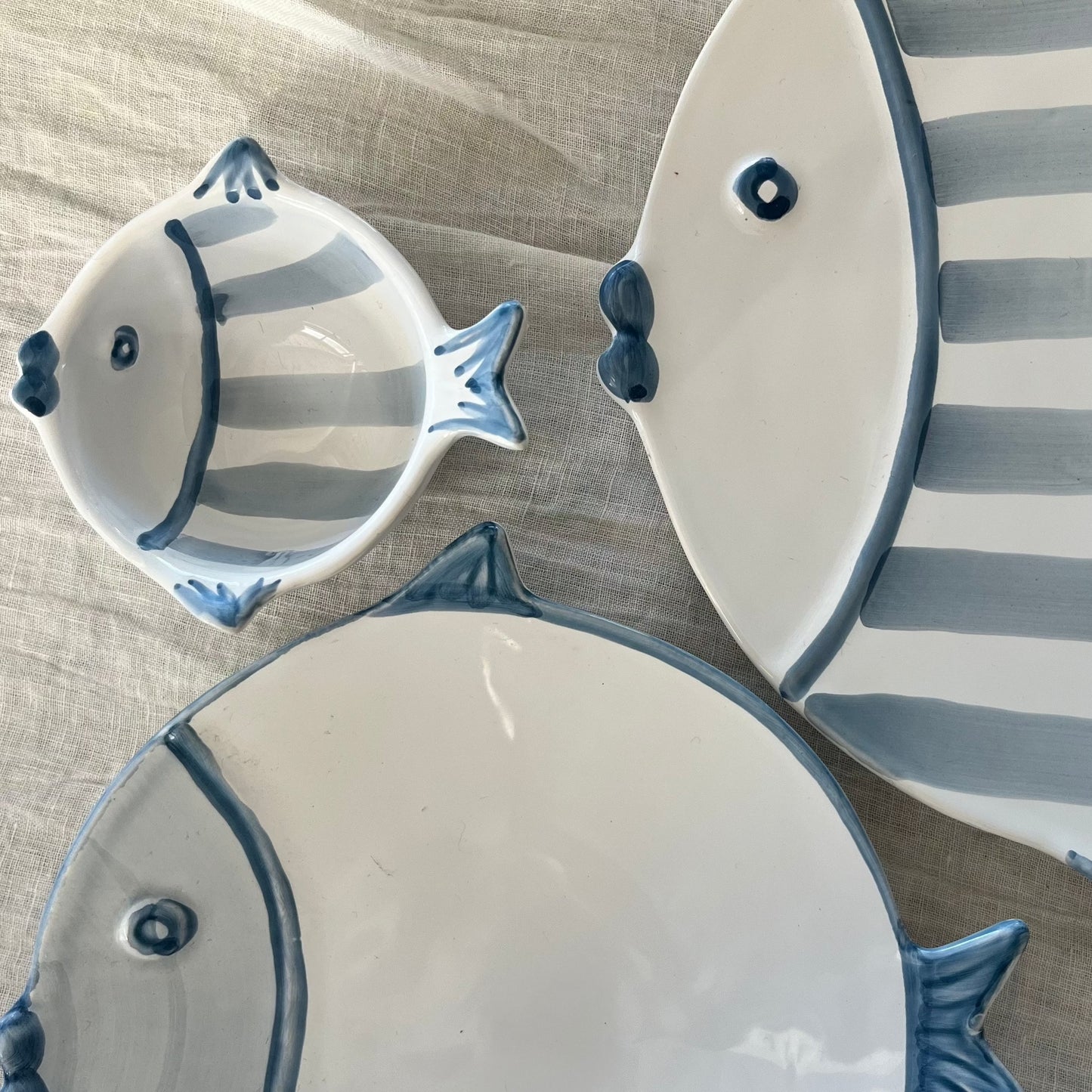 Line Marina Fish Dinner Plate | Striped