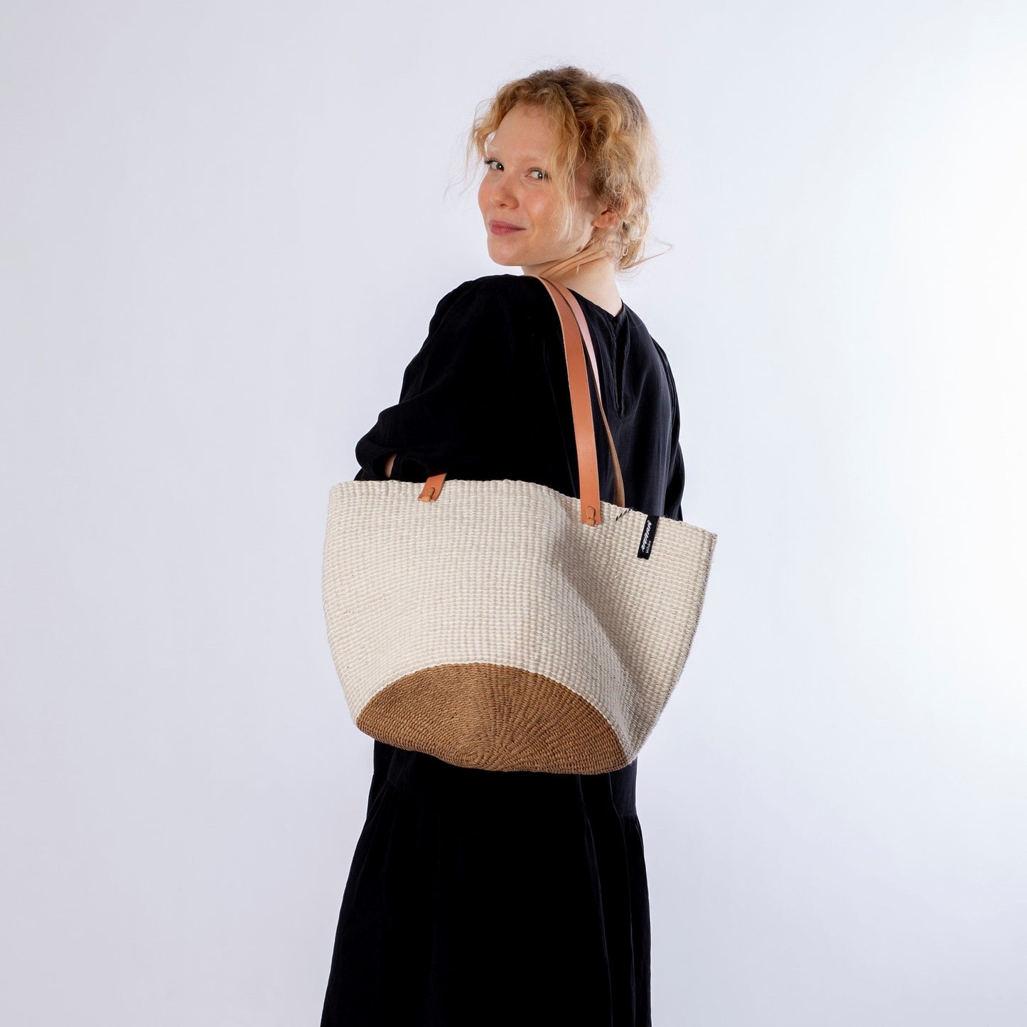 Shopper Basket | White Plain Weave M